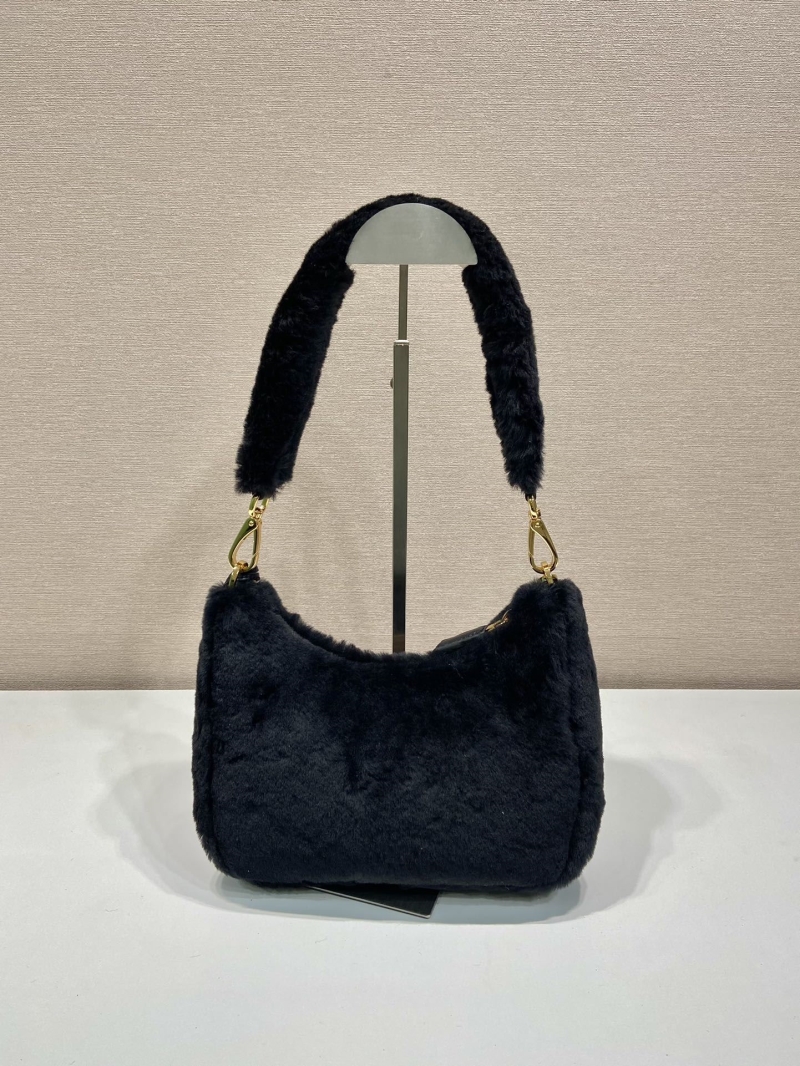 Pra*a hobo bags